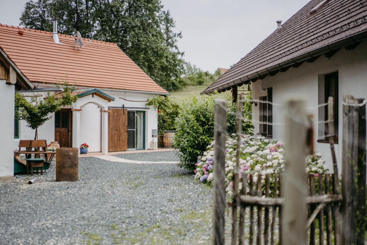 Landhaus Schaller Im Suedburgenland Maria Bild Exterior photo